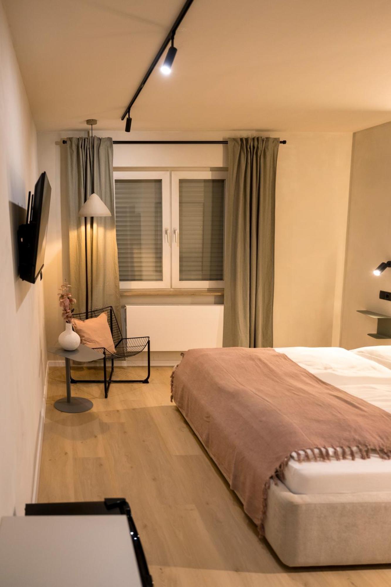 Hotel Weinhaus Kreuter Koblenz  Luaran gambar